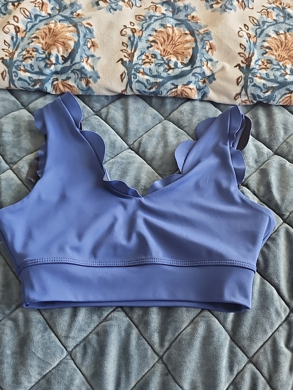 Pretty in Pinky Crop - Navy